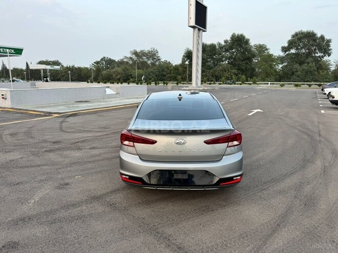 Hyundai Elantra 2018, 118,000 km - 2.0 л - Ağcabədi