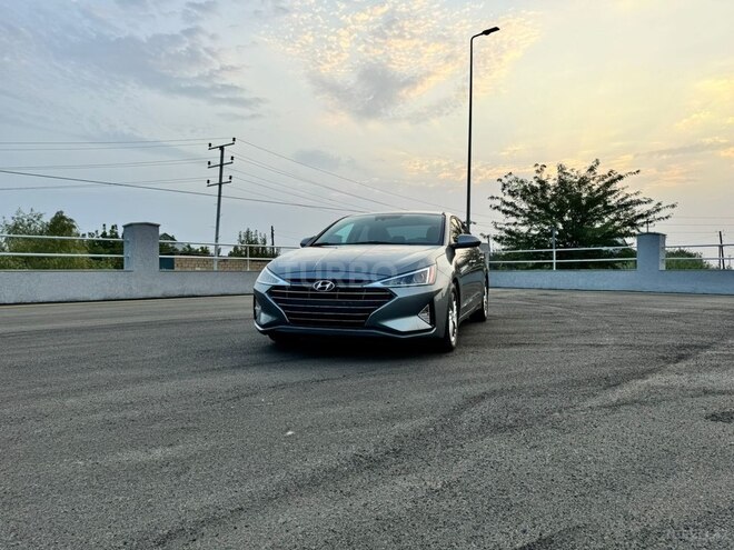 Hyundai Elantra 2018, 118,000 km - 2.0 л - Ağcabədi