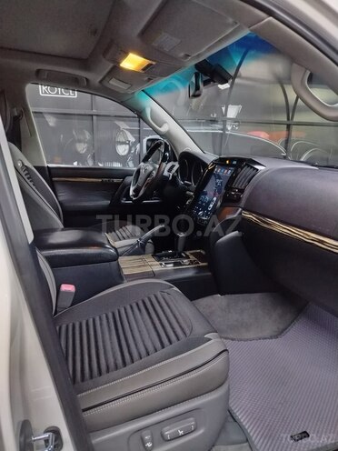 Toyota Land Cruiser 2009, 200,000 km - 4.7 l - Bakı