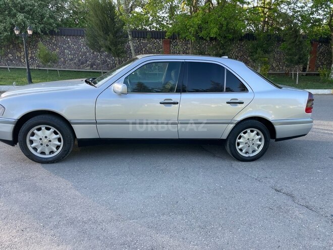Mercedes C 180 1995, 342,000 km - 1.8 l - Beyləqan