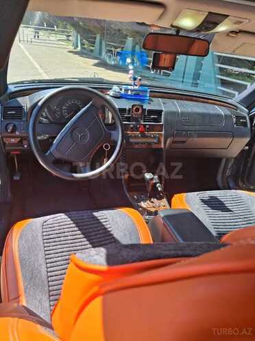 Mercedes C 240 1999, 312,000 km - 2.4 l - Qazax