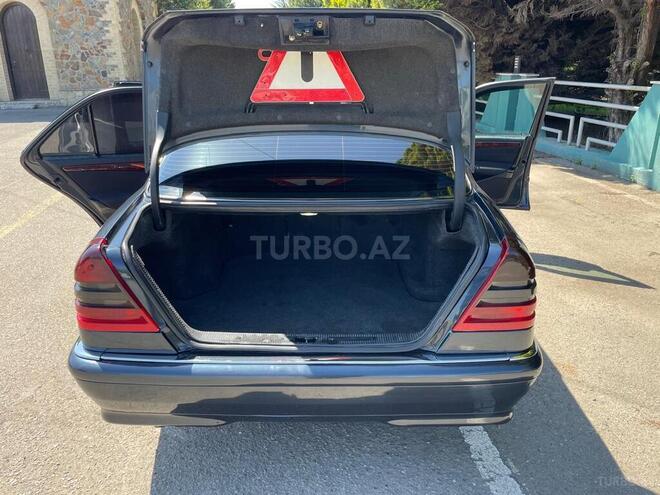 Mercedes C 240 1999, 312,000 km - 2.4 l - Qazax
