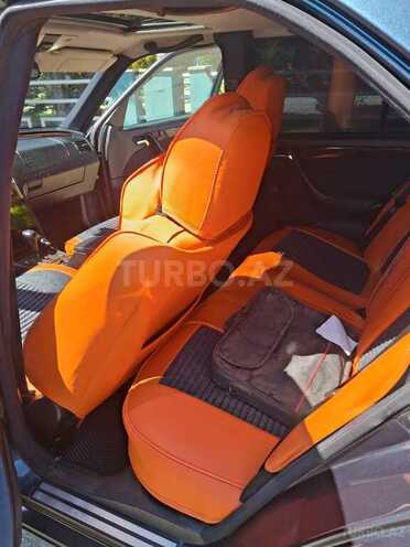 Mercedes C 240 1999, 312,000 km - 2.4 l - Qazax