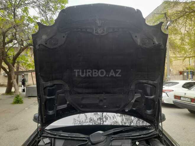 Mercedes E 270 2001, 440,000 km - 2.7 l - Bakı