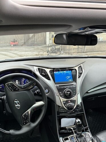 Hyundai Grandeur 2013, 210,000 km - 3.0 l - Bakı