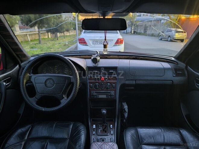 Mercedes C 200 d 1998, 812,000 km - 2.2 л - Bakı