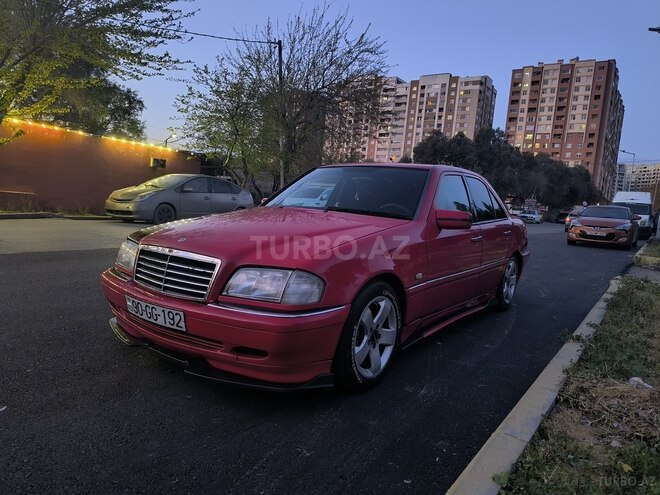 Mercedes C 200 d 1998, 812,000 km - 2.2 л - Bakı