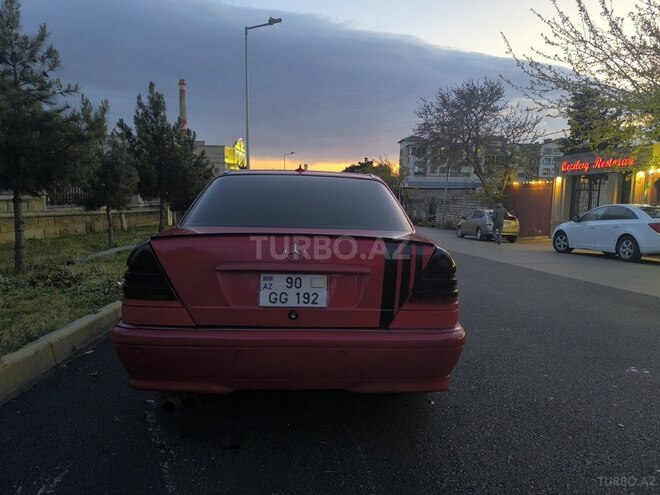 Mercedes C 200 d 1998, 812,000 km - 2.2 л - Bakı