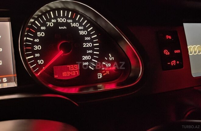 Audi Q7 2007, 183,000 km - 4.2 l - Bakı