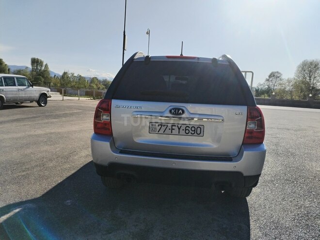 Kia Sportage 2007, 200,000 km - 2.0 l - Qazax