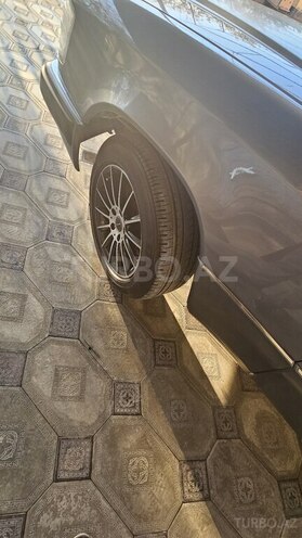 Mercedes E 200 d 1991, 392,000 km - 2.0 l - Qazax