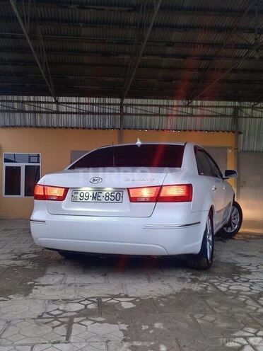 Hyundai Sonata 2009, 207,000 km - 2.4 л - Salyan