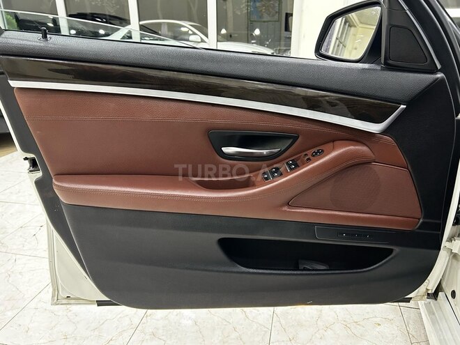 BMW 528 2012, 220,000 km - 2.0 l - Mingəçevir