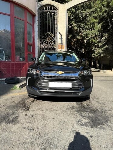 Chevrolet Tracker-3