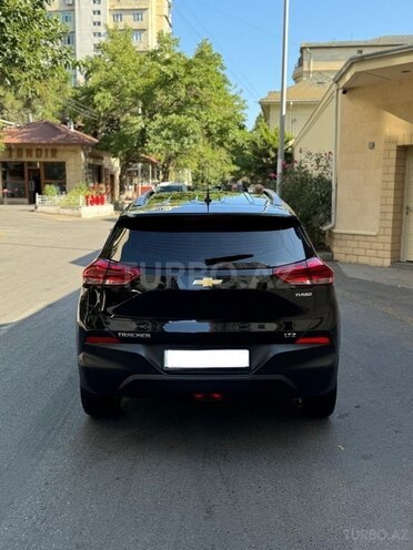 Chevrolet Tracker-8