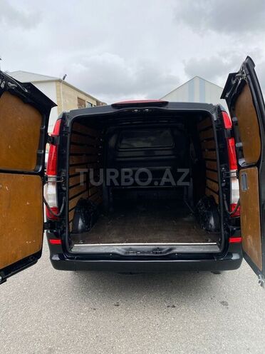 Mercedes Vito 111 2010, 168,300 km - 2.2 l - Bakı