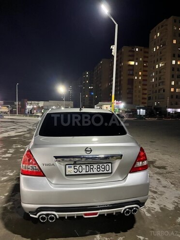 Nissan Tiida 2006, 330,000 km - 1.6 l - Sumqayıt