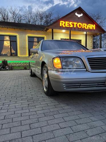 Mercedes S 320 1995, 499,999 km - 3.2 л - Quba