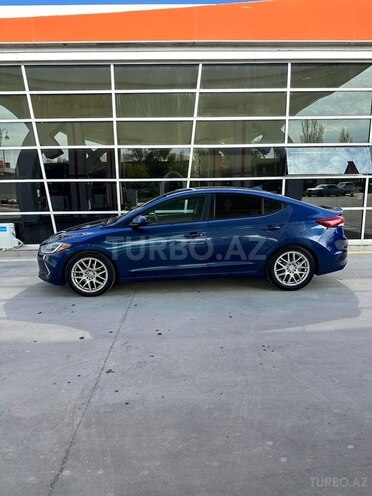Hyundai Elantra 2017, 13,000 km - 2.0 l - Bakı