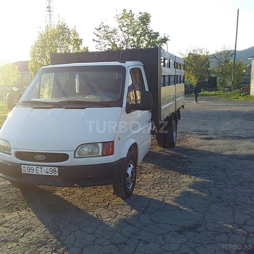 Ford Transit Connect 1999, 150,000 km - 2.5 l - Qax