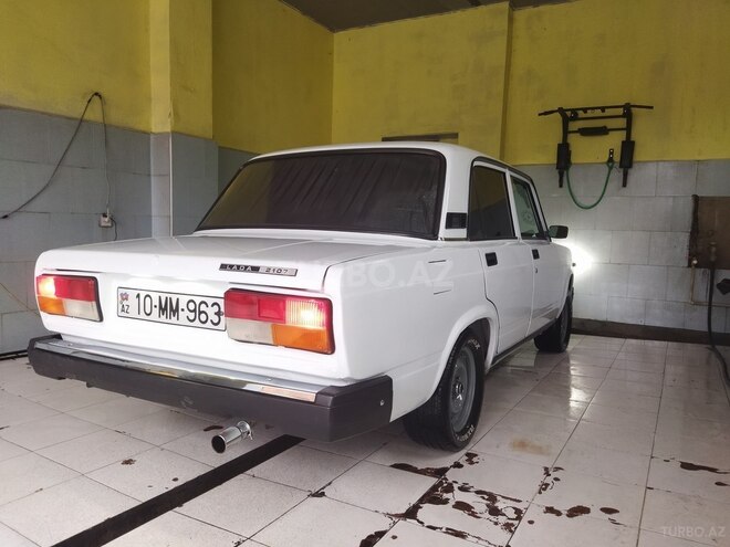 LADA (VAZ) 2107 2004, 72,135 km - 1.5 l - Quba