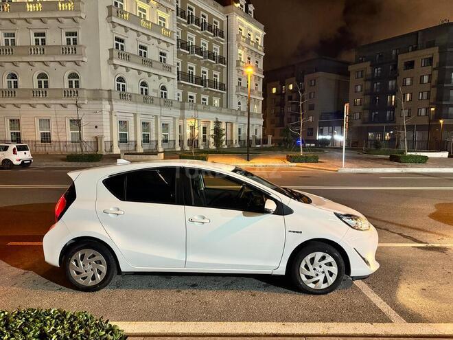 Toyota Aqua 2018, 53,000 km - 1.5 l - Bakı