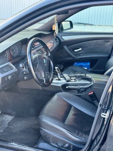 BMW 525 2007, 215,000 km - 3.0 л - Bakı