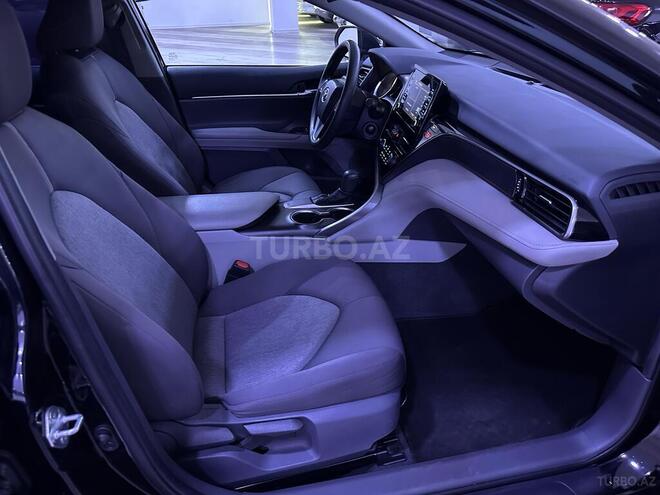 Toyota Camry-8