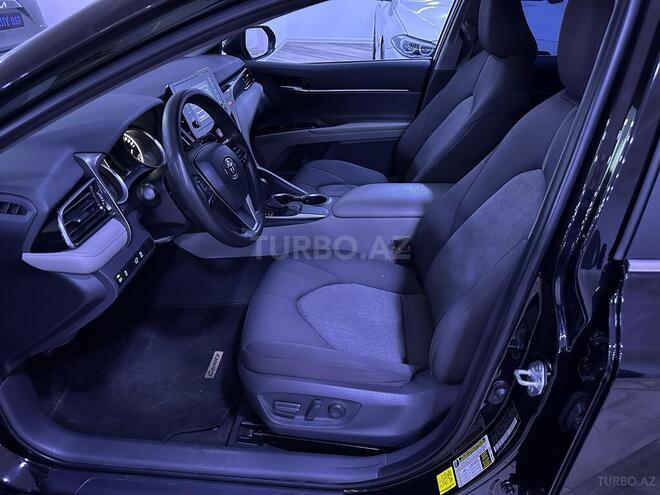 Toyota Camry-6