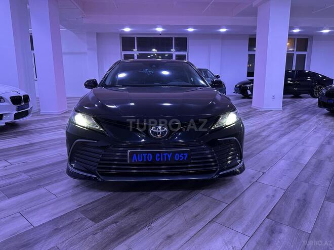 Toyota Camry-1