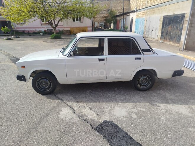 LADA (VAZ) 2107 2005, 45,000 km - 1.5 l - Qusar