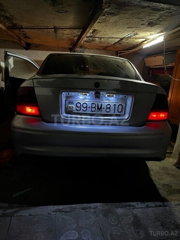Opel Vectra 1999, 100,000 km - 1.8 l - Bakı