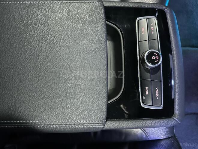 Kia K7-15
