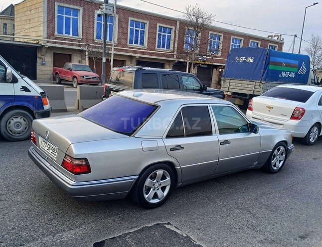 Mercedes E 220 1994, 550,000 km - 2.2 l - Bakı