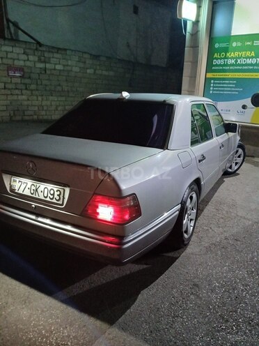 Mercedes E 220 1994, 550,000 km - 2.2 l - Bakı