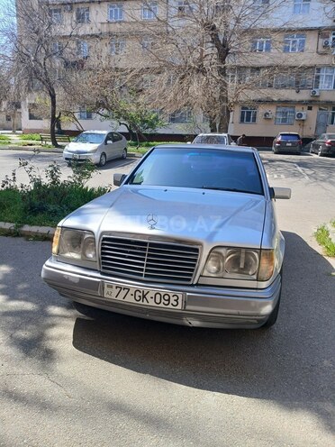 Mercedes E 220 1994, 550,000 km - 2.2 l - Bakı