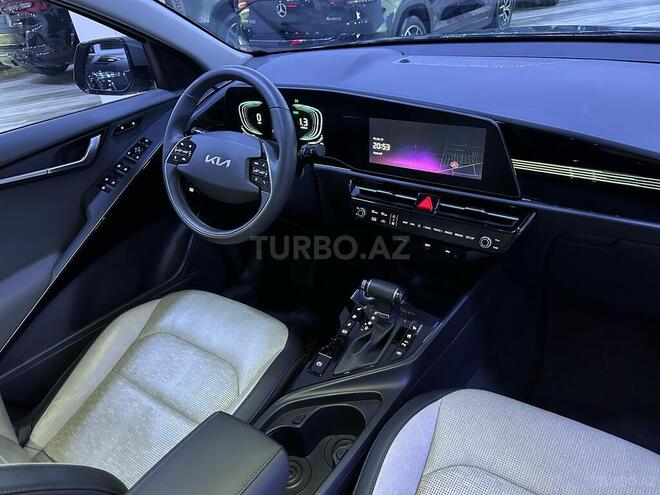 Kia Niro 2023, 10,000 km - 1.6 л - Bakı