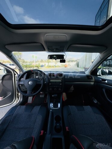 Volkswagen Jetta 2009, 242,000 km - 1.6 л - Bakı