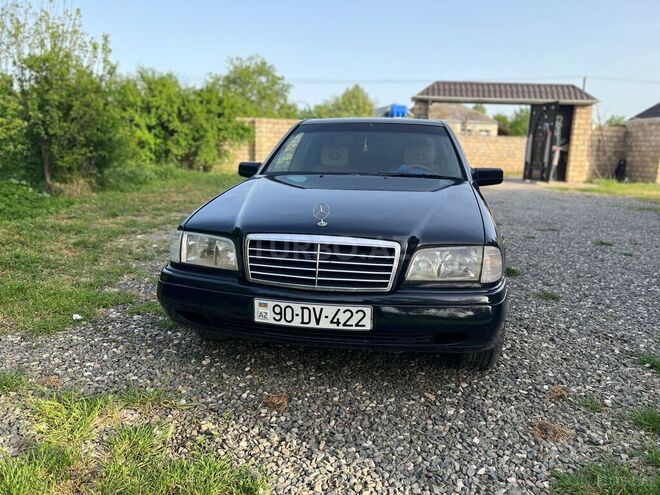 Mercedes C 230 1995, 240,000 km - 2.3 l - Ağcabədi