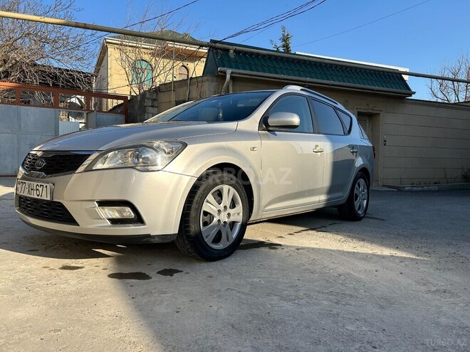 Kia Ceed 2009, 233,333 km - 1.4 л - Bakı