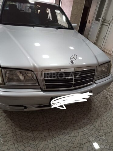 Mercedes C 180 1999, 300,000 km - 1.8 л - Gəncə
