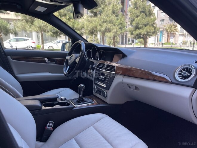 Mercedes C 250-4