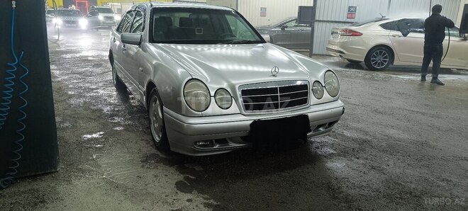 Mercedes E 200 2000, 378,586 km - 2.0 l - Bakı