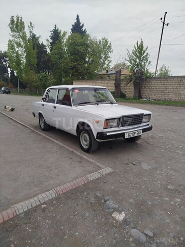 LADA (VAZ) 2107 2008, 90,000 km - 1.6 l - Qax