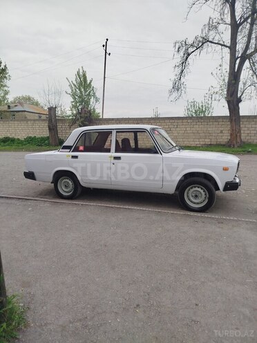 LADA (VAZ) 2107 2008, 90,000 km - 1.6 l - Qax