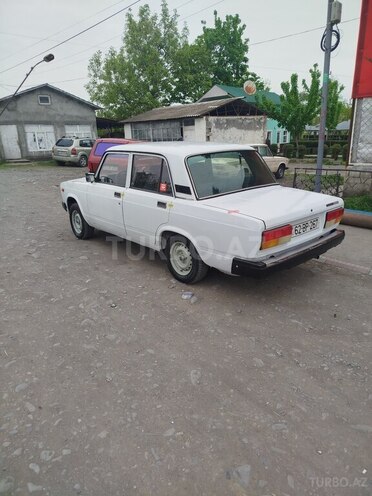 LADA (VAZ) 2107 2008, 90,000 km - 1.6 l - Qax