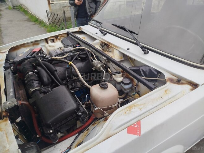 LADA (VAZ) 2107 2008, 90,000 km - 1.6 l - Qax