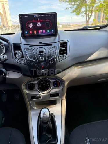 Ford Fiesta 2015, 137,000 km - 1.0 l - Naxçıvan