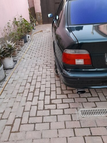 BMW 528 1998, 344,000 km - 2.8 l - Bakı