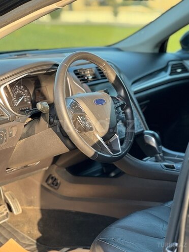 Ford Fusion (North America) 2015, 126,700 km - 2.0 л - Bakı